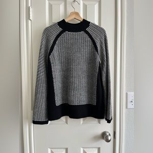 Women’s Liz Claiborne Sweater